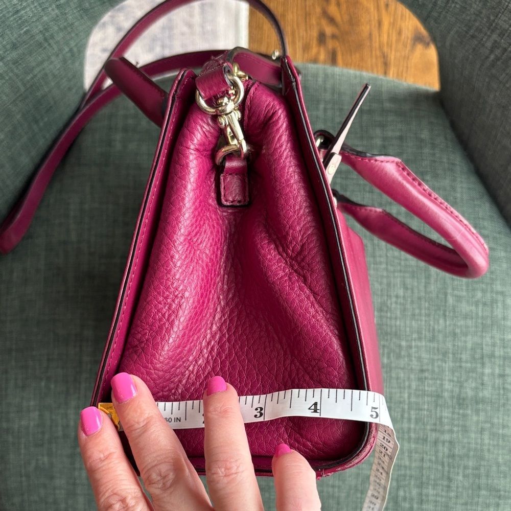 Kate Spade leather handle bag Fuchsia Pink Satchel crossbody purse EUC feminine - Picture 5 of 16